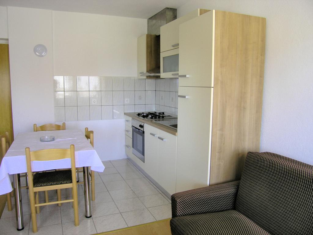 Zahija Apartment Krk Town Quarto foto
