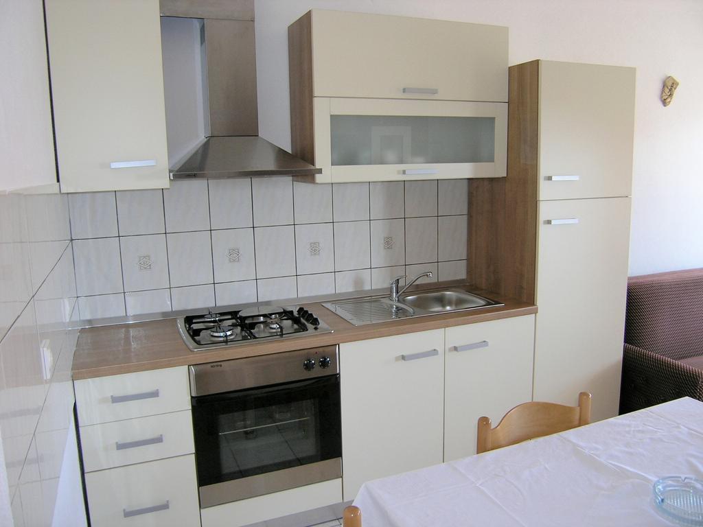 Zahija Apartment Krk Town Quarto foto